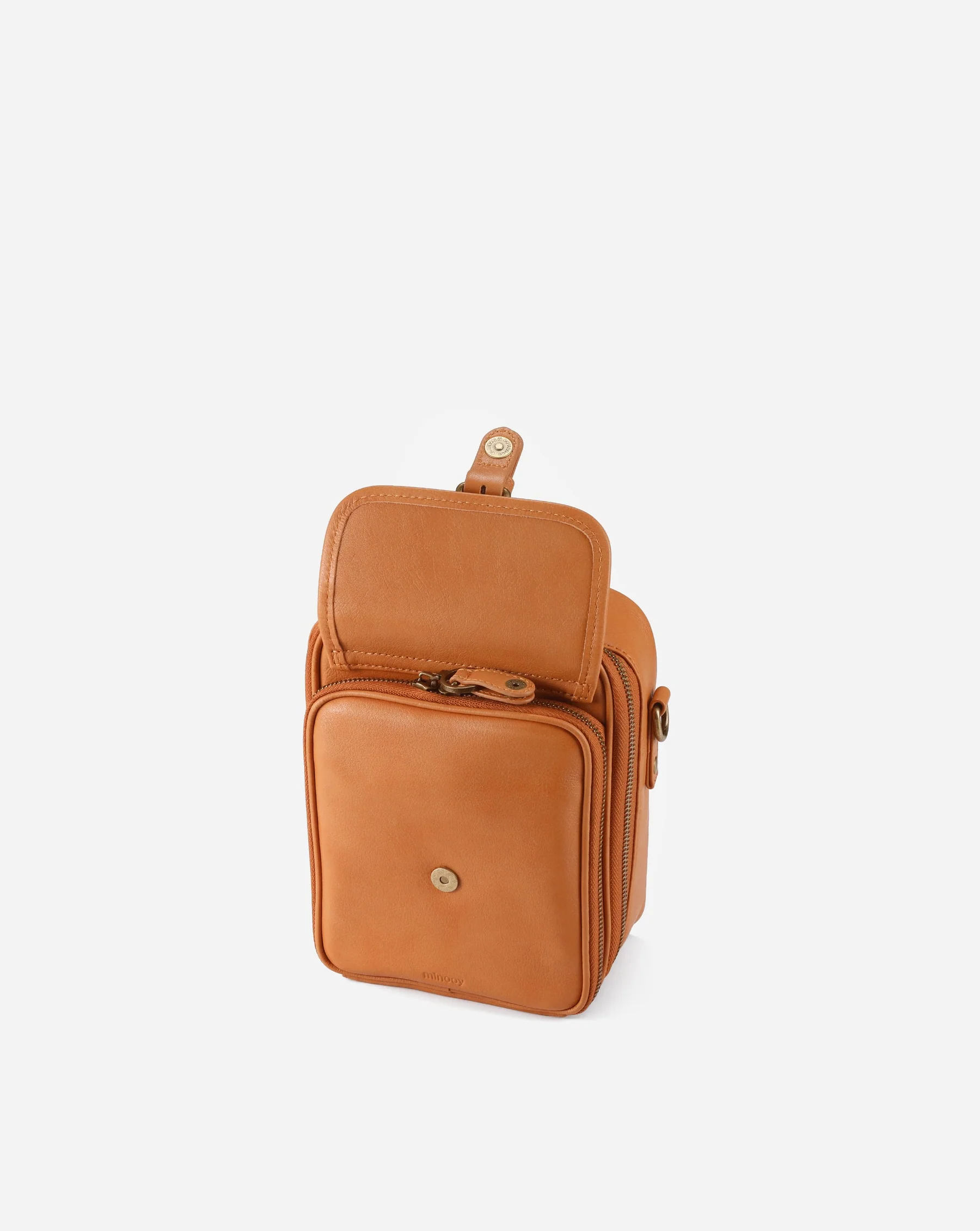 Elegantná a štýlová malá crossbody kabelka /2,0 l
