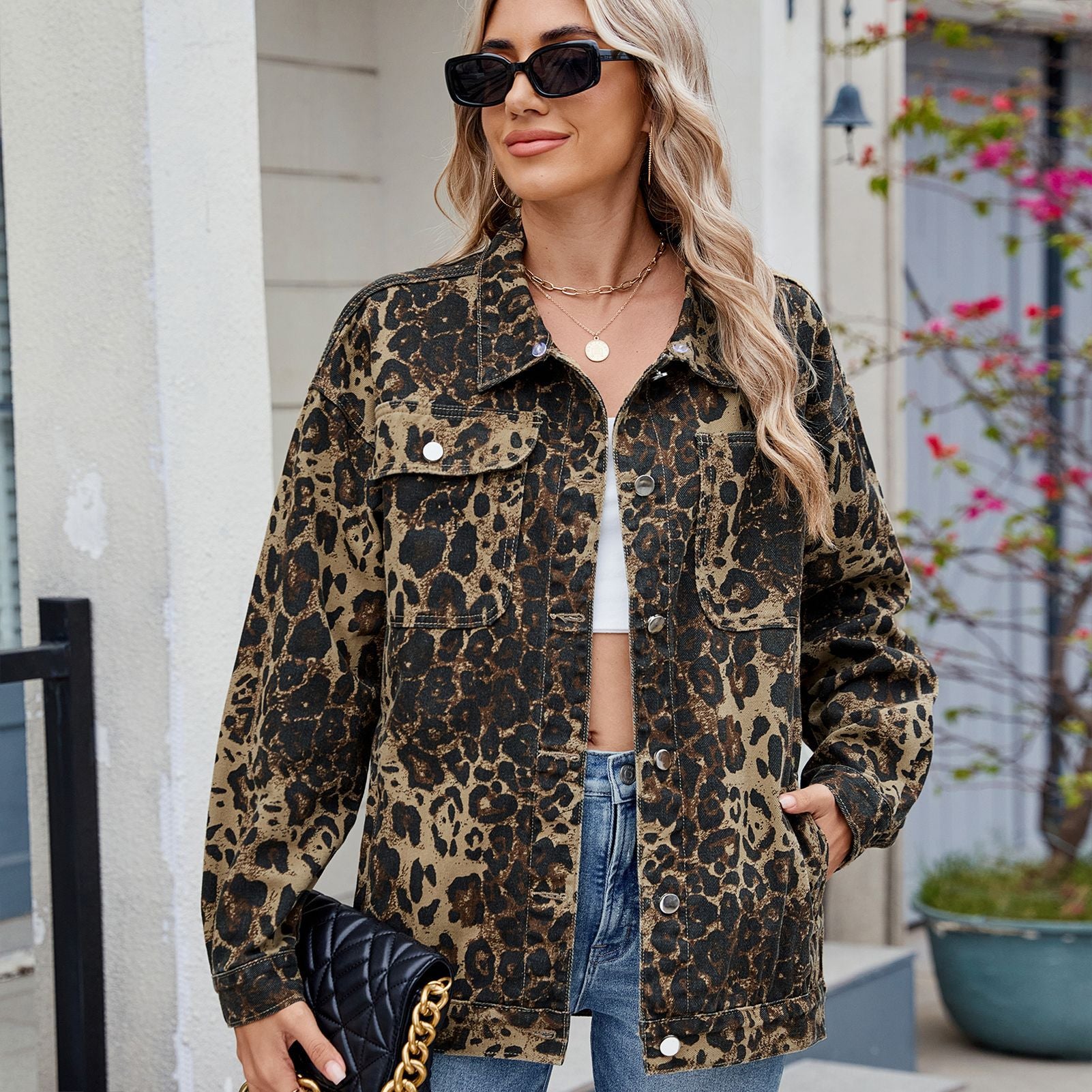 Nadrozmerná bunda s leopardím potlačou v béžovej farbe