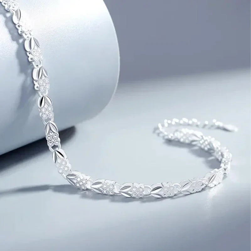 💫Elegantný náramok s lesklou ďatelinou 🍀Časovo obmedzená ponuka