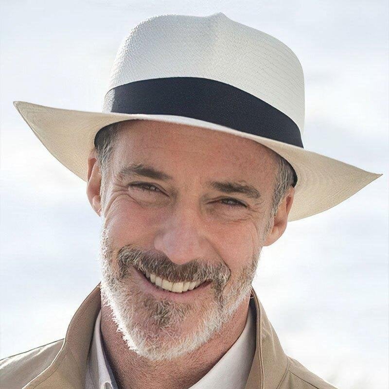 Ručne vyrobený klasický panamský klobúk