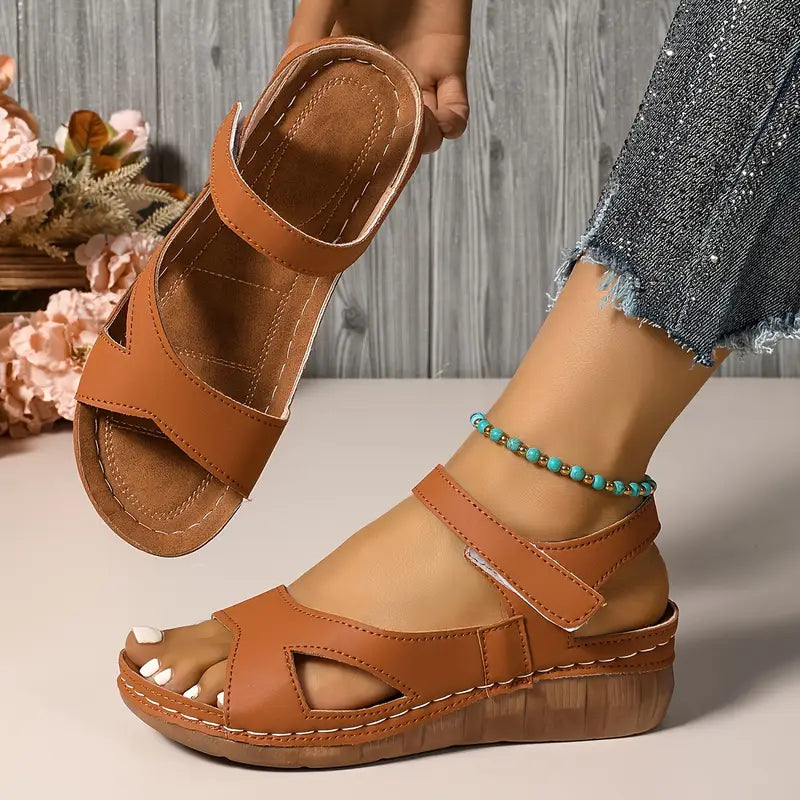 2025 new thick-soled fashionable sandals