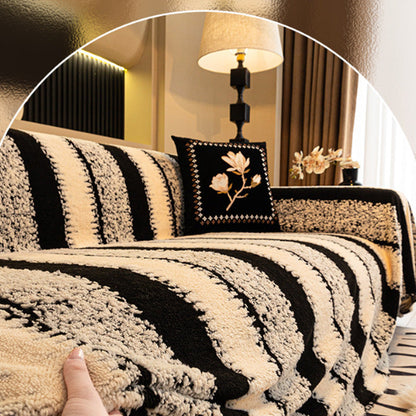 Мек плюшен противоплъзгащ калъф за диван